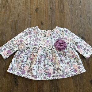 4/20$ Koala Kids Baby Floral Long Sleeve Top with Flower size 6-9 months